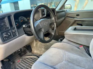 2004 Chevrolet Tahoe LS