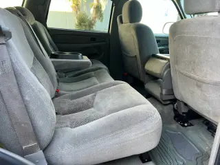 2004 Chevrolet Tahoe LS