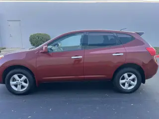 2010 Nissan Rogue S