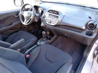 2012 Honda Fit Sport