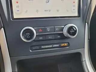 Ford Edge 2023 AWD SEL 4dr Crossover