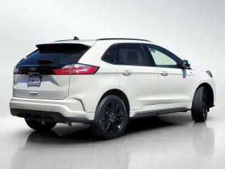 Ford Edge 2023 AWD SEL 4dr Crossover