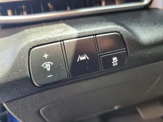 Hyundai ELANTRA 2022 Limited 4dr Sedan