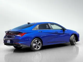 Hyundai ELANTRA 2022 Limited 4dr Sedan