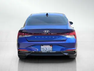 Hyundai ELANTRA 2022 Limited 4dr Sedan