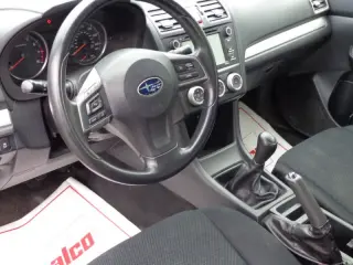2015 Subaru Impreza 2.0i