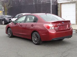 2015 Subaru Impreza 2.0i