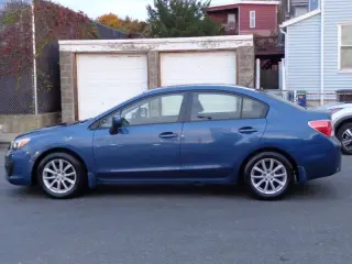 2013 Subaru Impreza 2.0i Premium