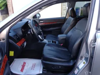 2011 Subaru Outback 2.5i Limited