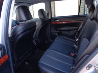 2011 Subaru Outback 2.5i Limited