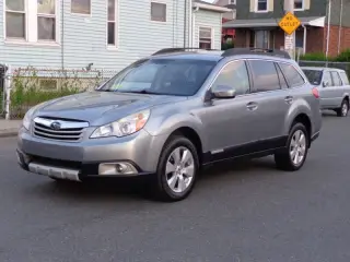 2011 Subaru Outback 2.5i Limited