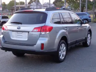 2011 Subaru Outback 2.5i Limited