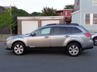 2011 Subaru Outback 2.5i Limited