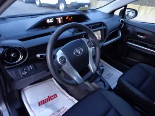 2015 Toyota Prius c Four
