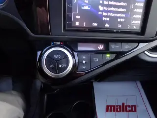 2015 Toyota Prius c Four