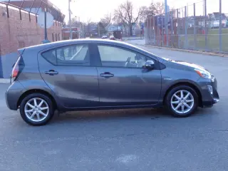 2015 Toyota Prius c Four