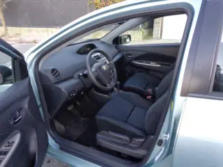 2010 Toyota Yaris
