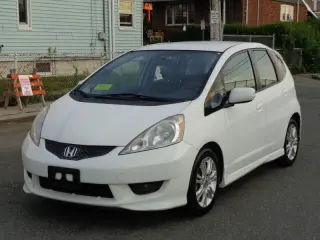 2009 Honda Fit Sport w/Navi