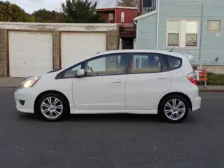 2009 Honda Fit Sport w/Navi