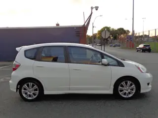 2009 Honda Fit Sport w/Navi