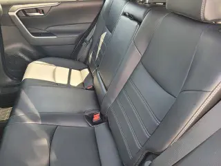 Toyota RAV4 Hybrid 2024 AWD XLE Premium 4dr SUV