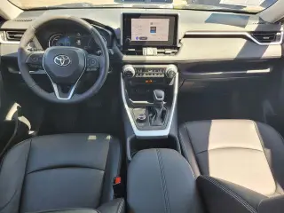 Toyota RAV4 Hybrid 2024 AWD XLE Premium 4dr SUV