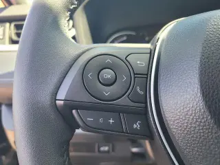 Toyota RAV4 Hybrid 2024 AWD XLE Premium 4dr SUV