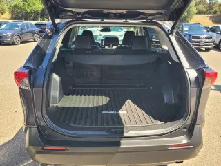 Toyota RAV4 Hybrid 2024 AWD XLE Premium 4dr SUV