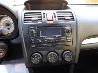 2013 Subaru Impreza 2.0i Premium