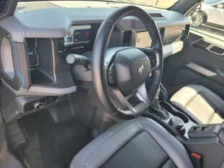 Ford Bronco 2023 4x4 Outer Banks Advanced 4dr SUV