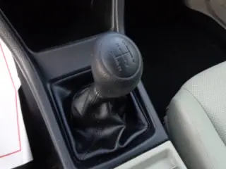 2014 Subaru Impreza 2.0i