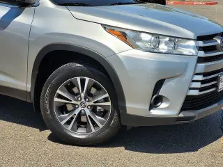 Toyota Highlander 2019 AWD LE 4dr SUV