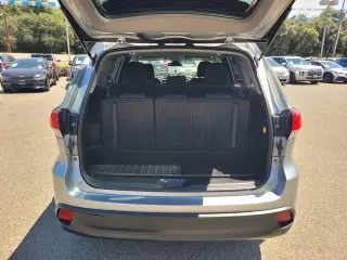 Toyota Highlander 2019 AWD LE 4dr SUV