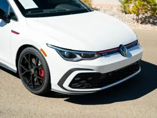 2024 Volkswagen Golf GTI 380 SE