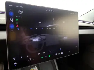 Tesla Model 3 2025 de Largo Alcance 4 puertas Fastback