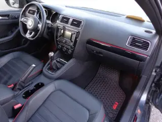 2015 Volkswagen Jetta GLI SEL