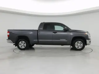 Toyota Tundra 2021 4x2 SR5 4dr Doble Cabina Pickup SB