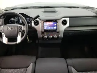 Toyota Tundra 2021 4x2 SR5 4dr Doble Cabina Pickup SB