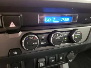 Toyota Tacoma 2023 4x2 TRD Off-Road 4dr Double Cab 5.0 ft SB