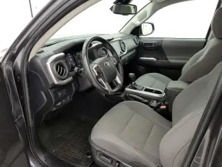 Toyota Tacoma 2023 4x4 SR5 V6 4dr Double Cab 5.0 ft SB
