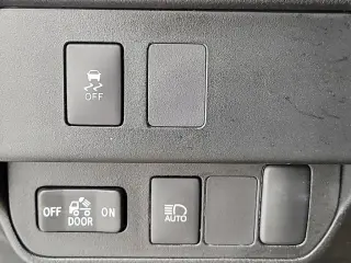Toyota Tacoma 2023 4x4 SR5 V6 4dr Double Cab 5.0 ft SB