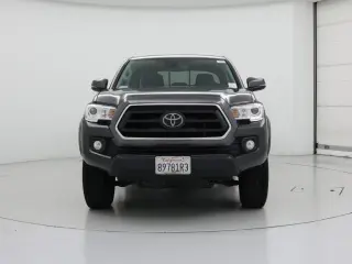 Toyota Tacoma 2023 4x4 SR5 V6 4dr Double Cab 5.0 ft SB