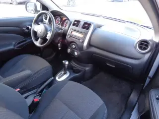 2014 Nissan Versa 1.6 SV