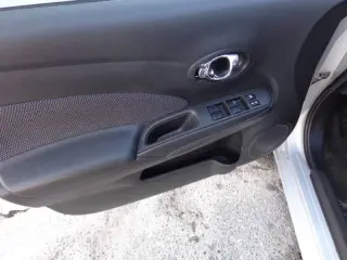 2014 Nissan Versa 1.6 SV