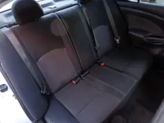 2014 Nissan Versa 1.6 SV