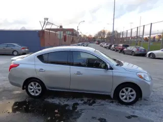 2014 Nissan Versa 1.6 SV