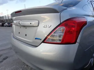 2014 Nissan Versa 1.6 SV
