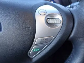 2017 Nissan LEAF SV