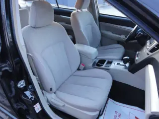 2013 Subaru Legacy 2.5i Premium