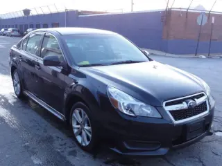 2013 Subaru Legacy 2.5i Premium